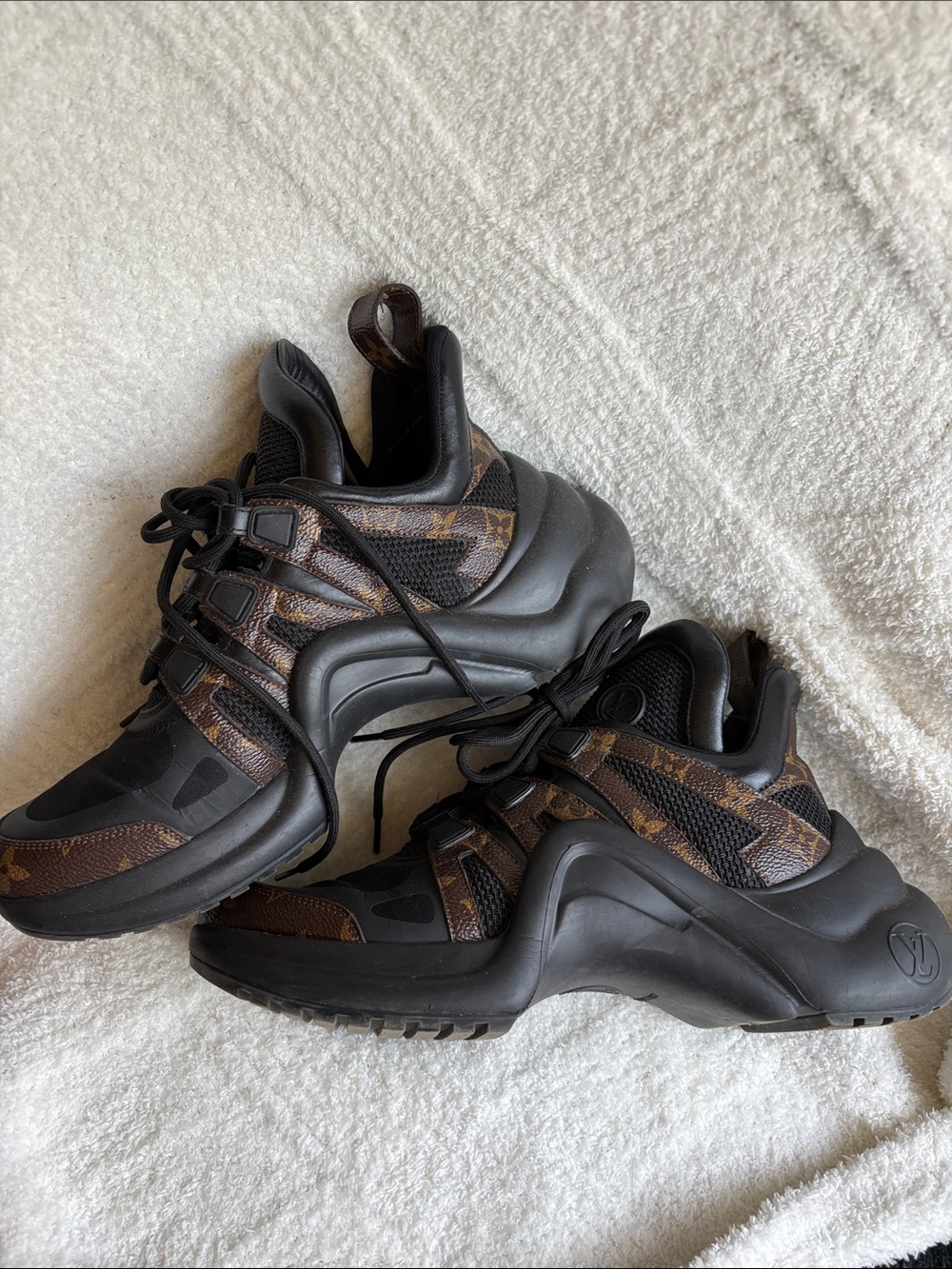 Louis Vuitton Woman’s Brown Black Athletic Sneakers